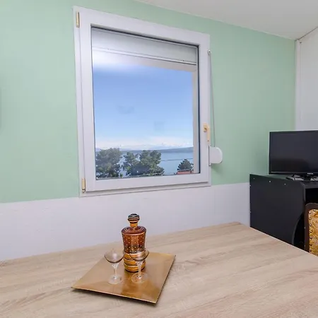 Apartment Laguna Stomorska