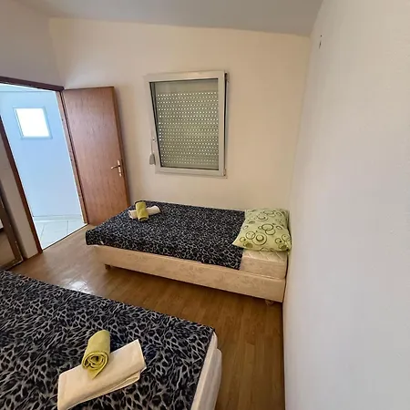Laguna Appartement *